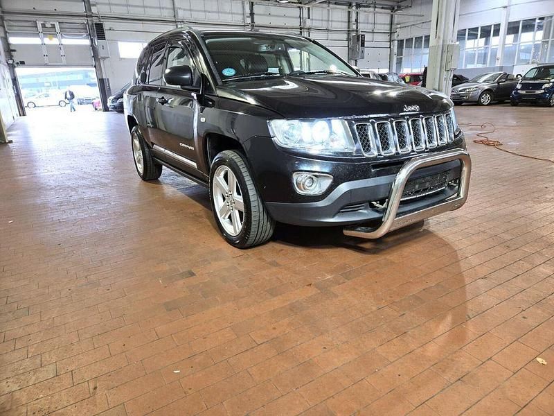 Gebraucht Jeep Compass Limited 163 PS (119 kW) 2013 Schwarz SUV