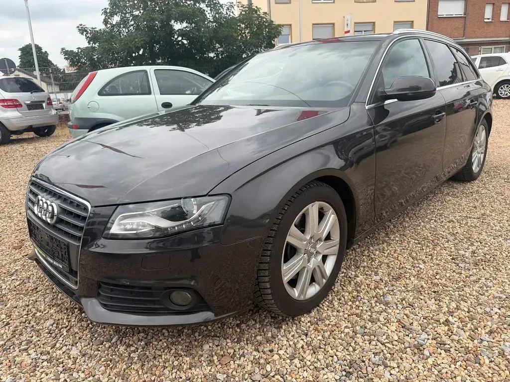 Gebraucht Audi A4 Ambition 211 PS (155 kW) 2010 Lavagrau Kombi