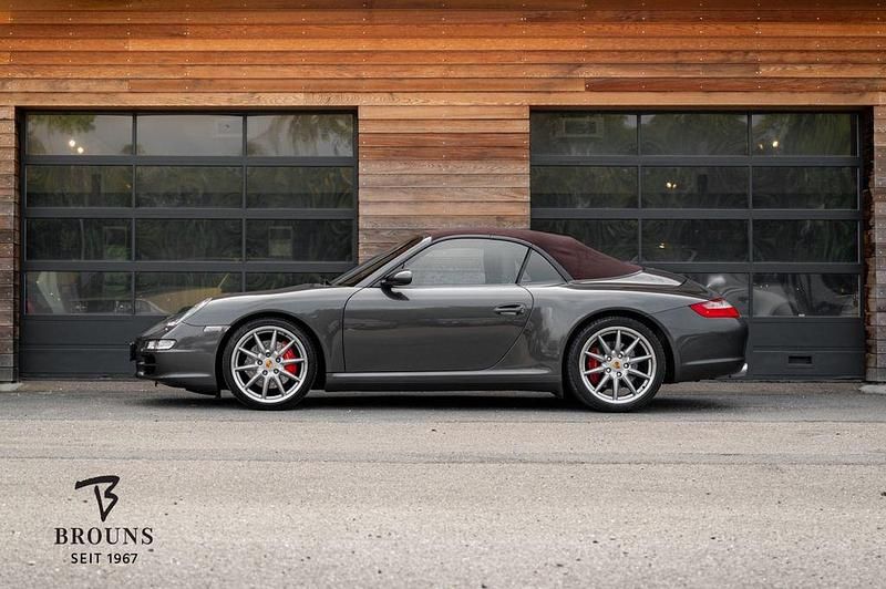 Gebraucht Porsche 997 Chrono 355 PS (261 kW) 2007 Grau Cabrio