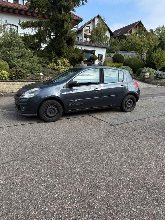 Schwarz Gebraucht 2007 Renault Clio III Limousine | 3.500 € (Superpreis) - Bild 1/4