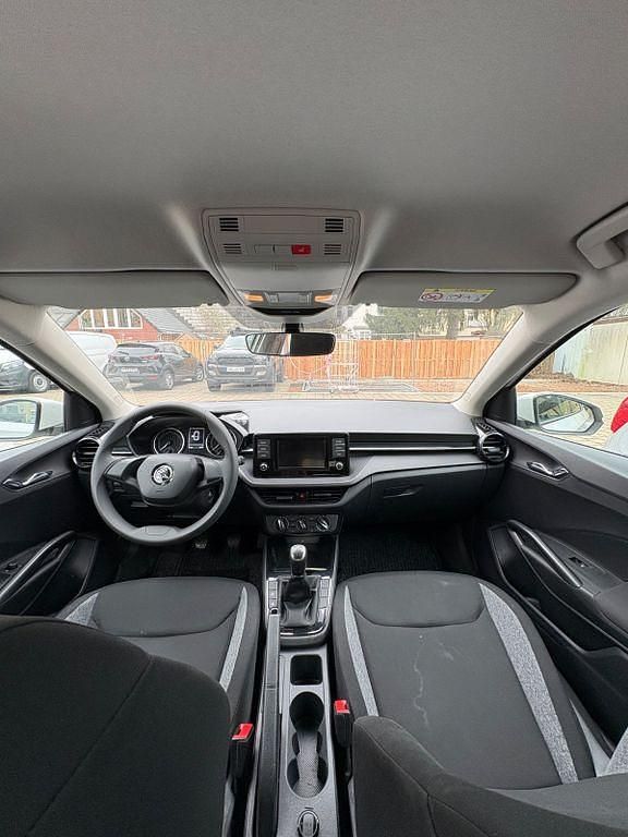 Gebraucht Skoda Fabia Active 65 PS (47 kW) 2023 Weiß Kleinwagen