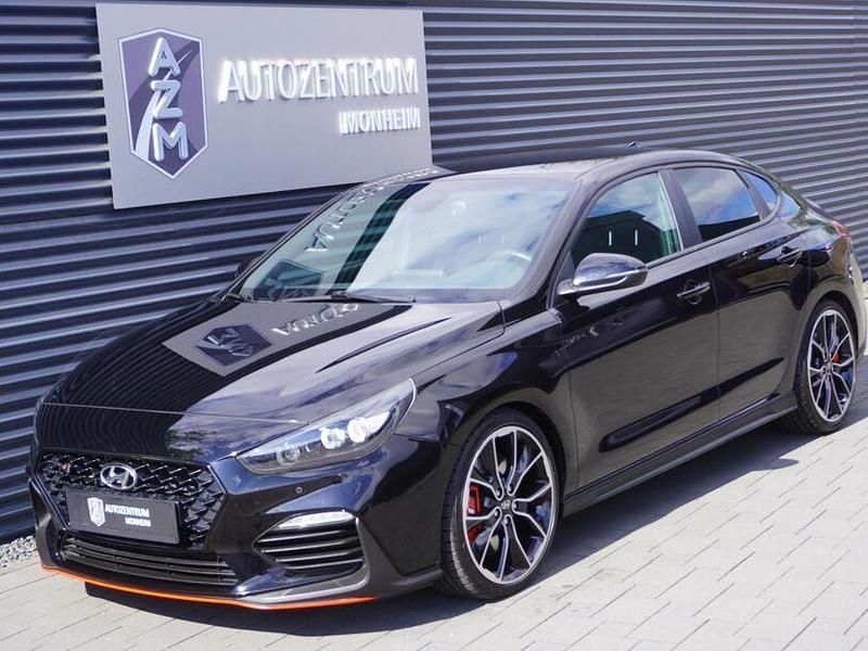 Gebraucht Hyundai i30 275 PS (202 kW) 2019 Phantom black / mic Limousine
