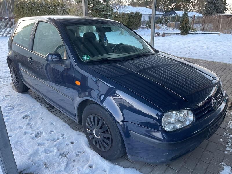 Gebraucht VW Golf III Basis 75 PS (55 kW) 1998 Blau Limousine