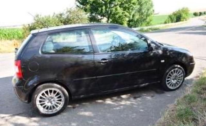 Gebraucht VW Polo Highline 101 PS (74 kW) 2003 Schwarz Limousine