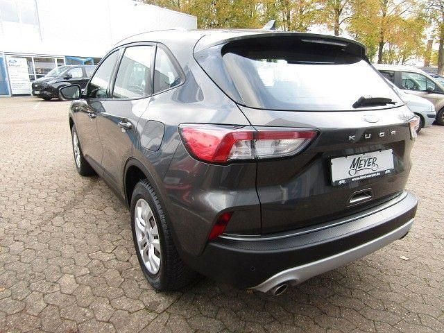 Gebraucht Ford Kuga Trend 120 PS (88 kW) 2021 Grau SUV