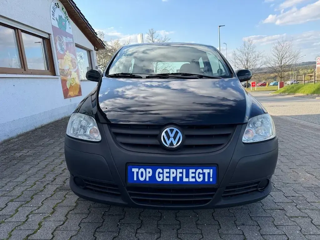 Gebraucht VW Fox Basis 75 PS (55 kW) 2006 Schwarz Kleinwagen
