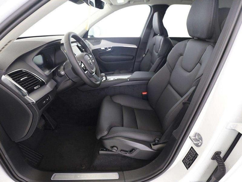 Gebraucht Volvo XC90 Plus 455 PS (334 kW) 2024 Crystal white / metallic SUV