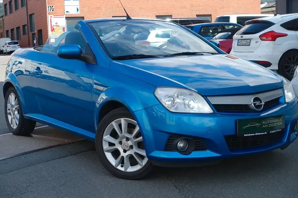Gebraucht Opel Tigra Sport 90 PS (66 kW) 2006 Blau Cabrio