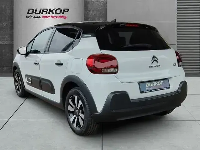 Gebraucht Citroën C3 83 PS (61 kW) 2024 Lack weiss banquise/deckende lac Limousine