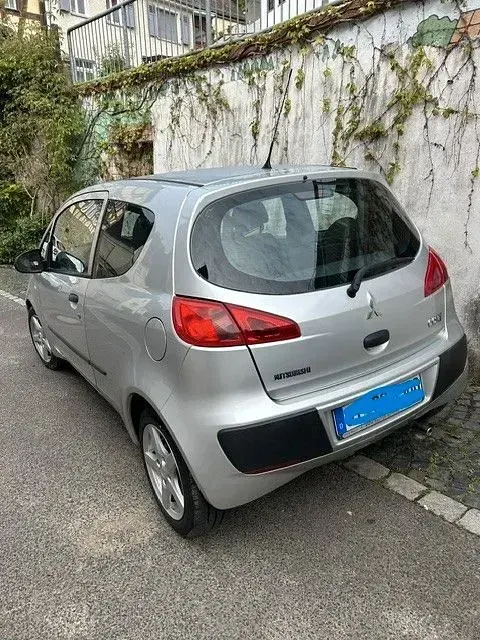 Brugt Mitsubishi Colt 75 HK (55 kW) 2008 Grå Sedan