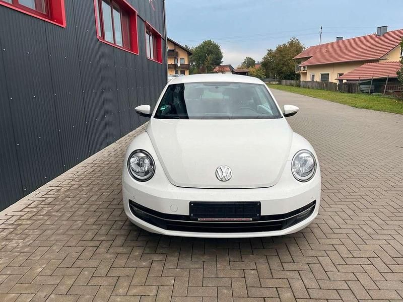 Second-hand VW Beetle Design 105 CP (77 kW) 2012 Alb Hatchback
