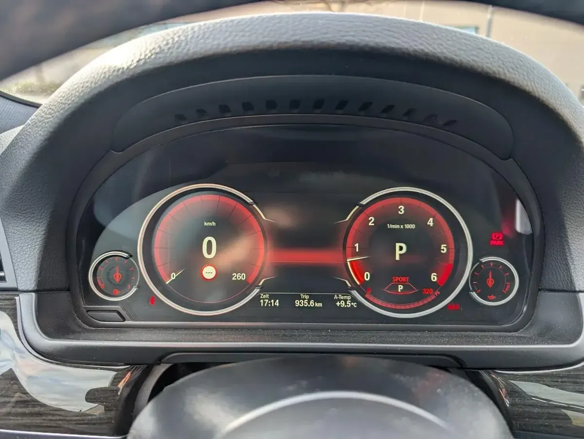Gebraucht BMW 530 M Sport 258 PS (189 kW) 2016 Kombi