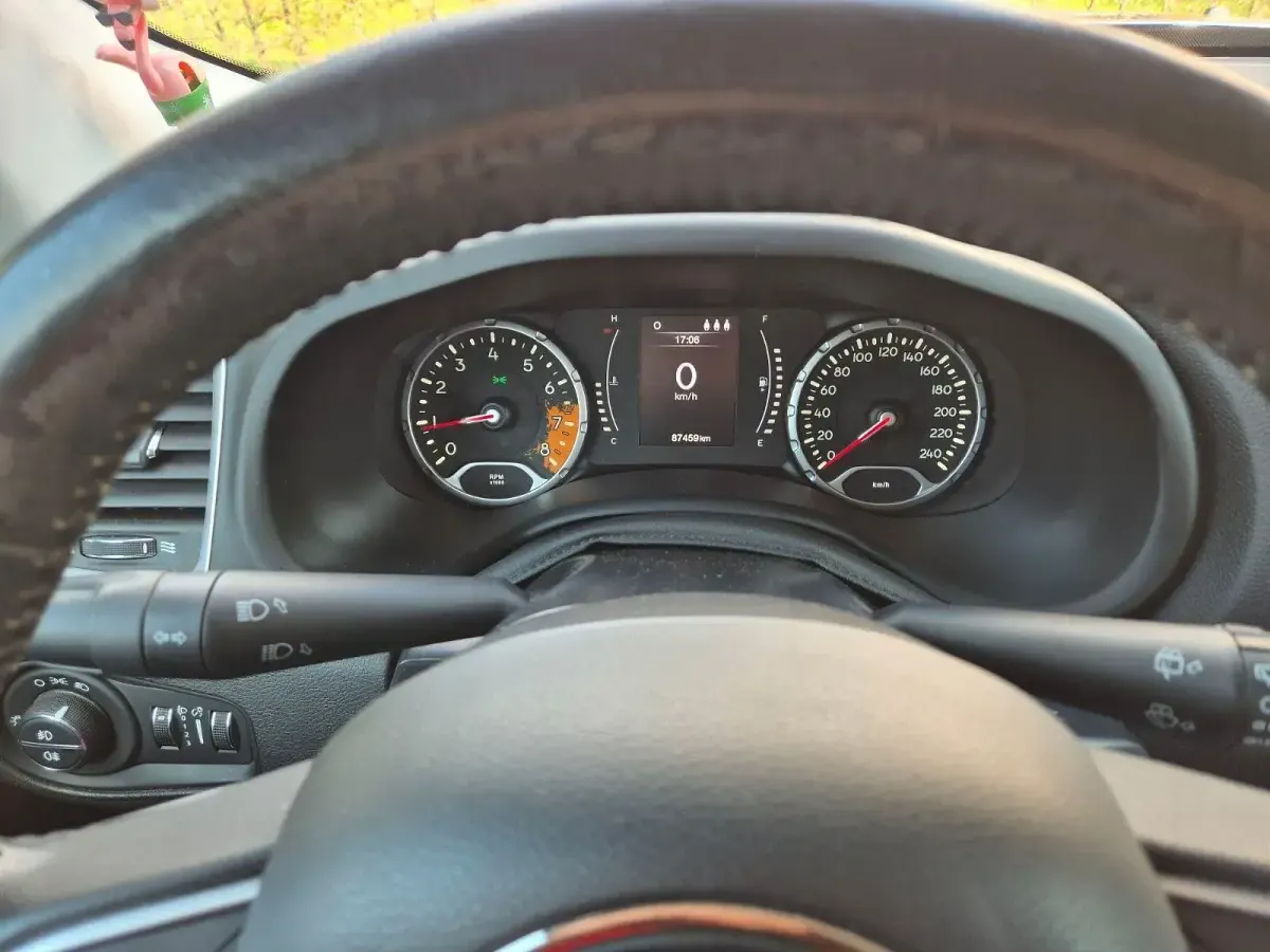 Gebraucht Jeep Renegade Longitude 110 PS (80 kW) 2016 Grau SUV