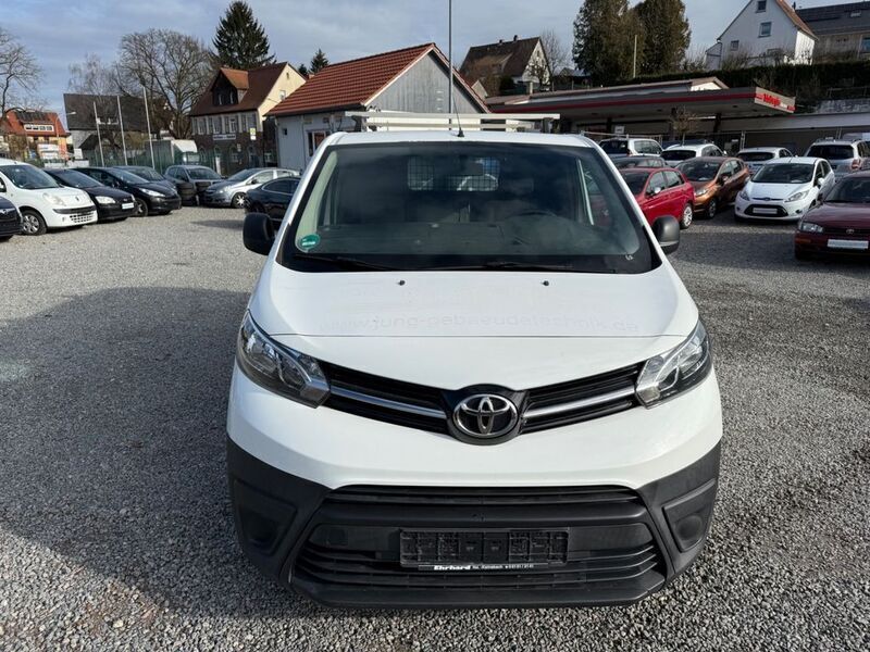 Gebraucht Toyota Proace 116 PS (85 kW) 2016 Weiß Van / Kleinbus