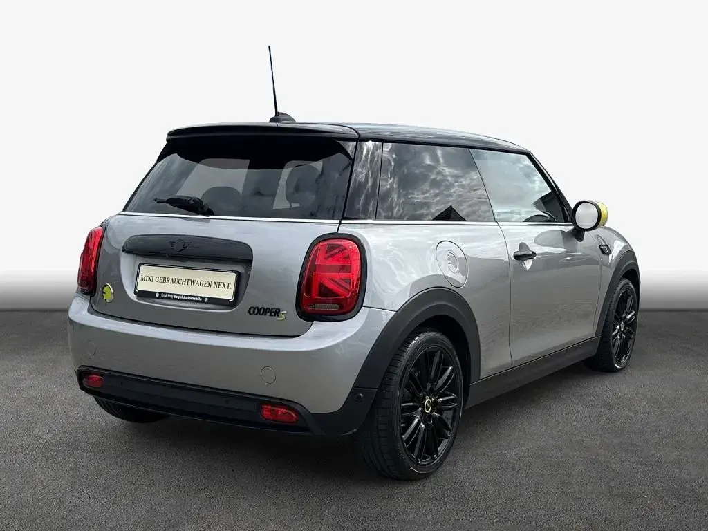 Gebraucht Mini Cooper SE 135 kW (184 PS) 2022 Grau Kleinwagen