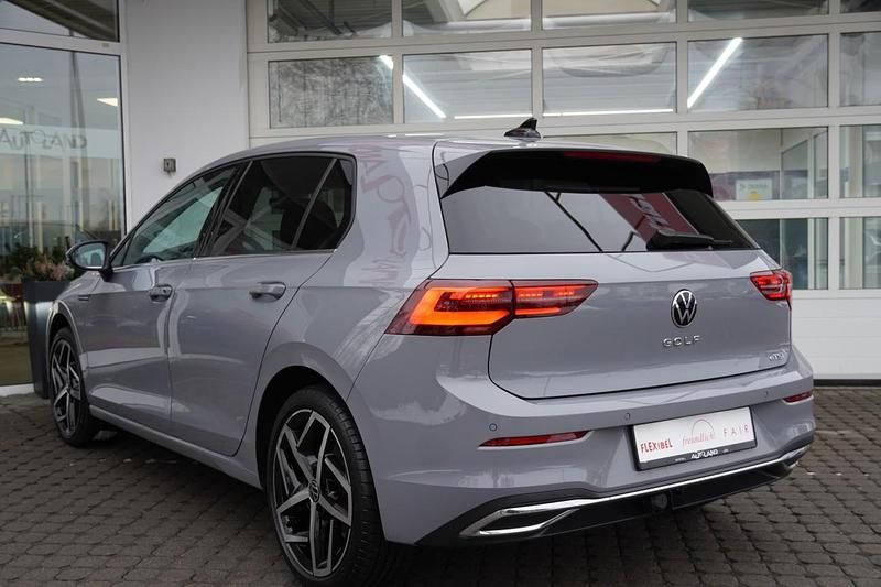 Gebraucht VW Golf VIII Style 150 PS (110 kW) 2020 Grau