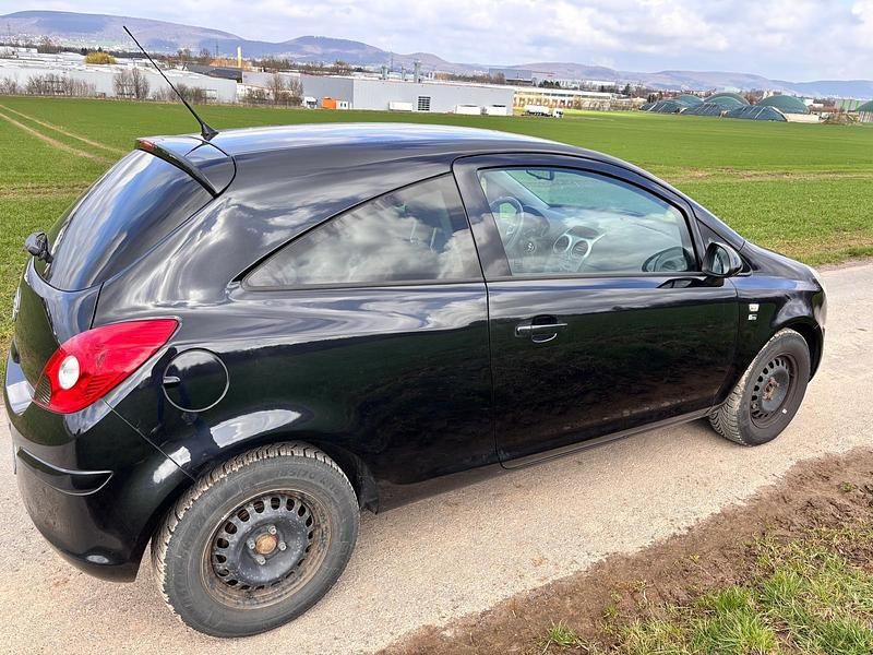 Gebraucht Opel Corsa Edition 90 PS (66 kW) 2012 Schwarz Kleinwagen
