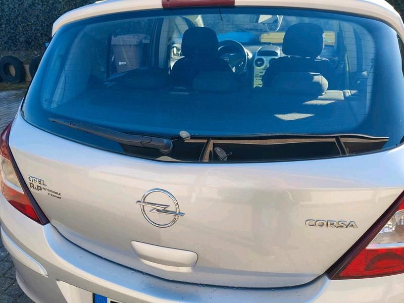 Gebraucht Opel Corsa 80 PS (58 kW) 2010 Grau Kleinwagen