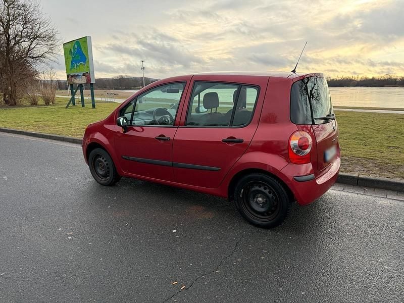 Gebraucht Renault Modus 88 PS (64 kW) 2005 Rot Van / Kleinbus