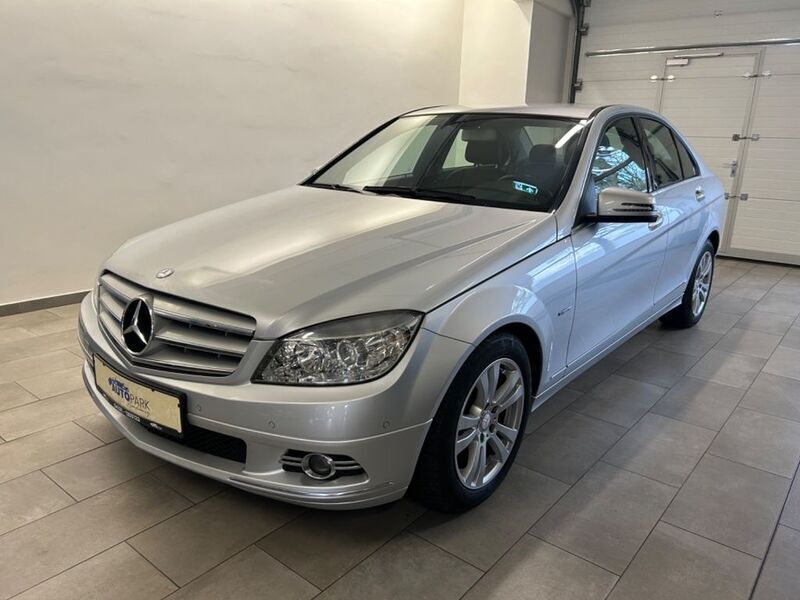 Silber Gebraucht 2010 Mercedes C180 Limousine | 5.980 € (Guter Preis) - Bild 1/4