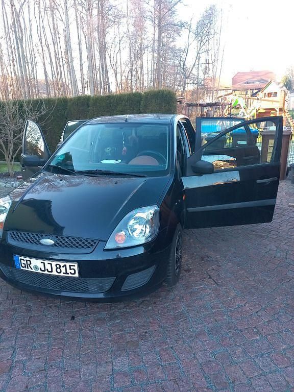 Gebraucht Ford Fiesta 80 PS (58 kW) 2006 Schwarz Limousine