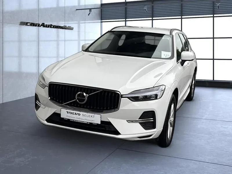 Ice white Gebraucht 2022 Volvo XC60 Momentum SUV | 29.990 € (Superpreis) - Bild 1/4