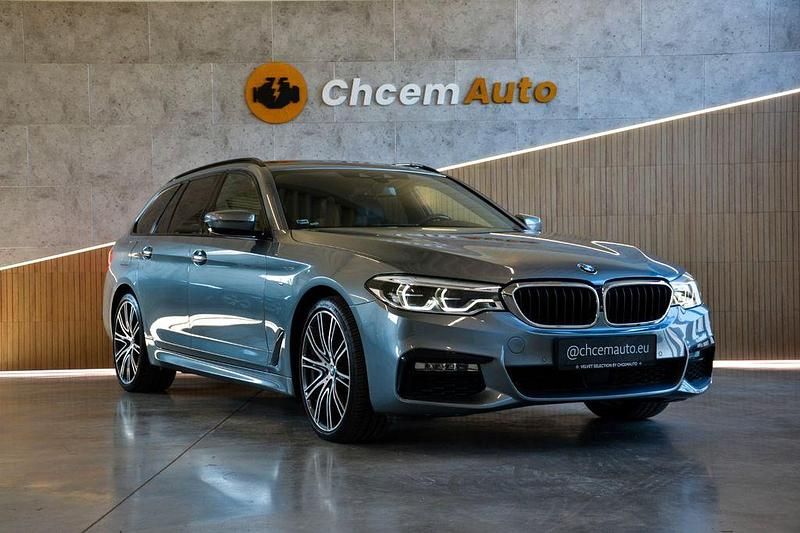 Blau Gebraucht 2017 BMW 540 M Sport Kombi | 27.990 € (Fairer Preis) - Bild 1/4
