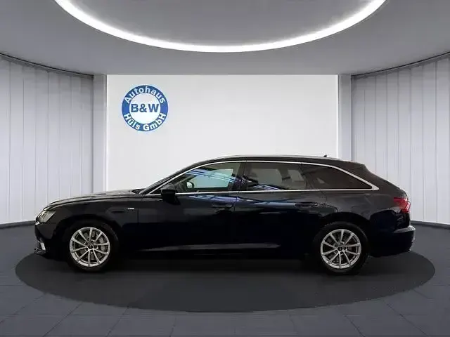 Gebraucht Audi A6 Sport 231 PS (169 kW) 2019 Blau Kombi