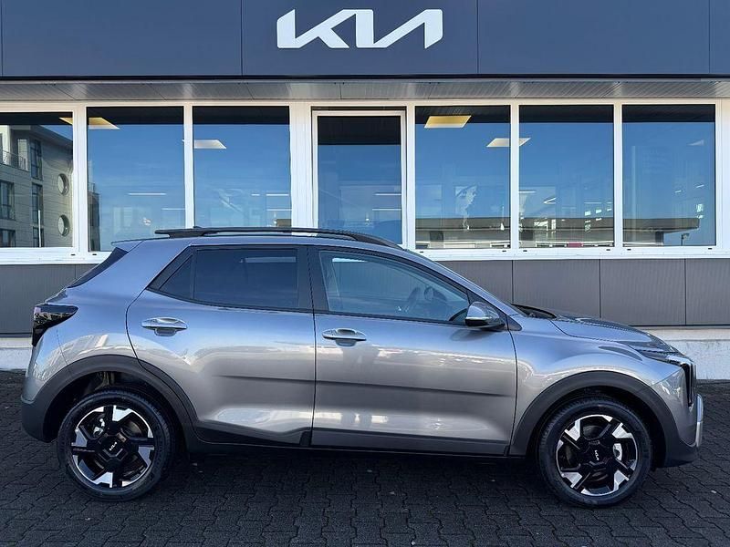 Neu Kia Stonic Vision 101 PS (74 kW) 2026 Grau SUV