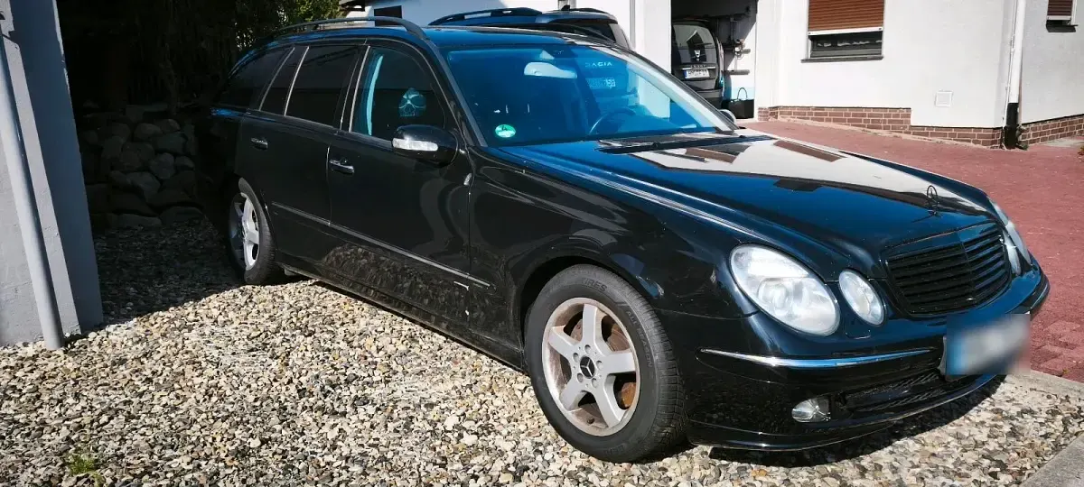 Gebraucht Mercedes E320 2004 Schwarz Kombi