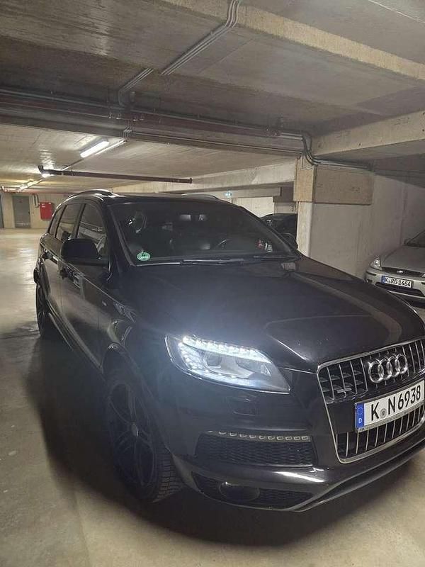Second-hand Audi Q7 204 CP (150 kW) 2014 Negru SUV