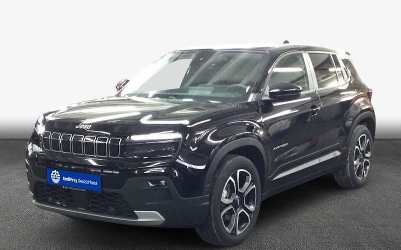 Neu Jeep Avenger EV Altitude 114 kW (156 PS) 2025 Schwarz SUV