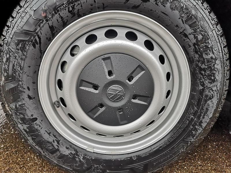 Neu VW Transporter 136 PS (100 kW) 2026 Clear white Van