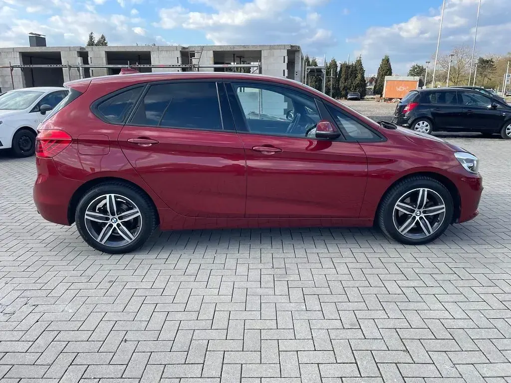 Gebraucht BMW 220 Active Tourer Sport Line 192 PS (141 kW) 2015 Rot Van / Kleinbus