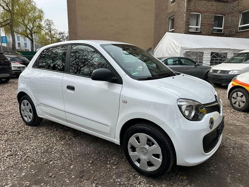 Gebraucht Renault Twingo Life 69 PS (50 kW) 2016 Weiß Kleinwagen