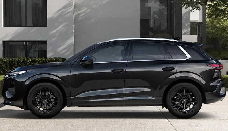 Nouă Audi Q3 Ambiente 204 CP (150 kW) 2026 Negru SUV