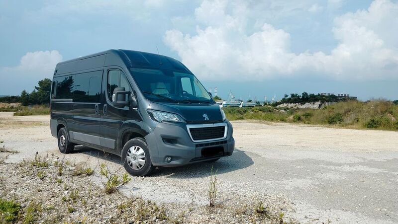 Gebraucht Peugeot Boxer 131 PS (96 kW) 2016 Schwarz Van