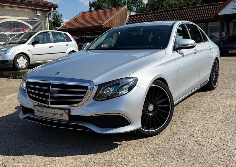 Gebraucht Mercedes E220 Exclusive 197 PS (144 kW) 2017 Silber Limousine