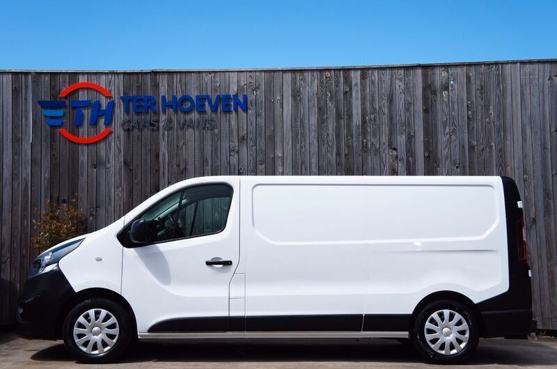 Weiß Gebraucht 2017 Opel Vivaro Van | 14.750 € (Guter Preis) - Bild 1/4