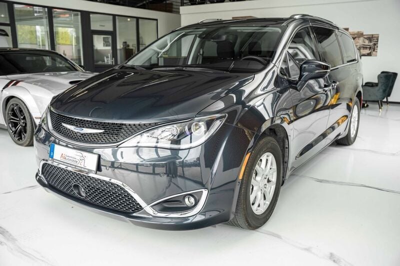 Gebraucht Chrysler Pacifica Touring 291 PS (214 kW) 2019 Grau SUV