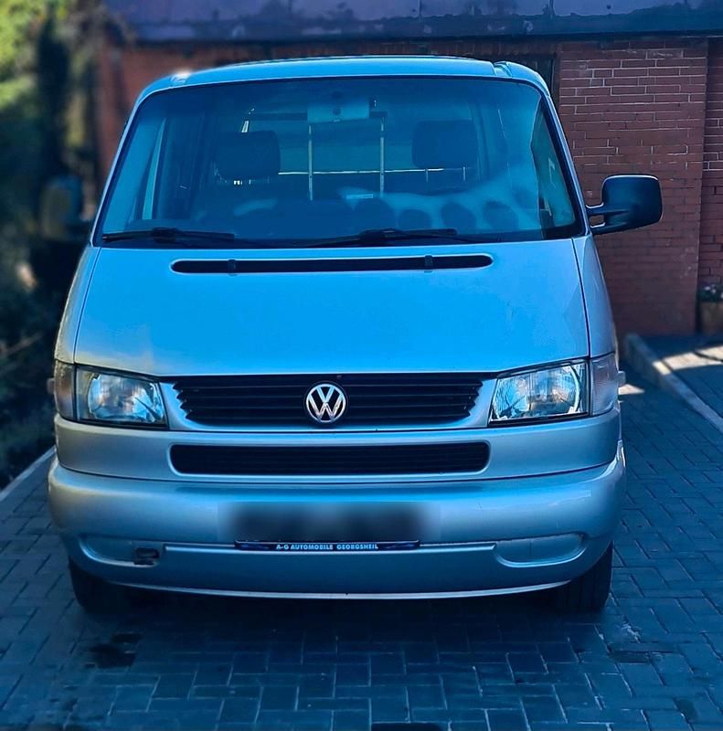 Gebraucht VW T4 102 PS (75 kW) 2001 Silber Van