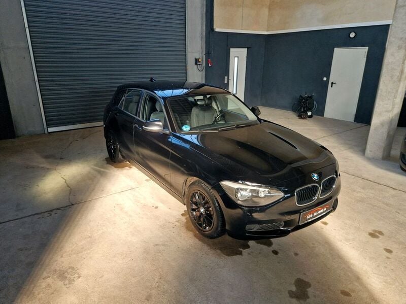 Gebraucht BMW 116 136 PS (100 kW) 2014 Schwarz Kleinwagen