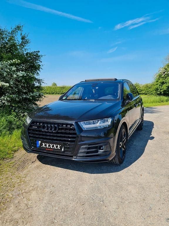 Gebraucht Audi Q7 Black Edition 272 PS (200 kW) 2015 Schwarz SUV