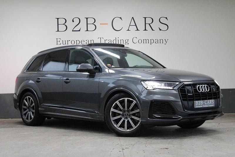 Grau Gebraucht 2023 Audi Q7 S-Line SUV | 51.900 € (Teuer) - Bild 1/4