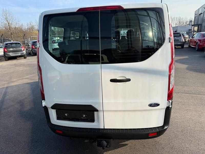 Gebraucht Ford Transit Custom 105 PS (77 kW) 2019 Weiß Van / Kleinbus