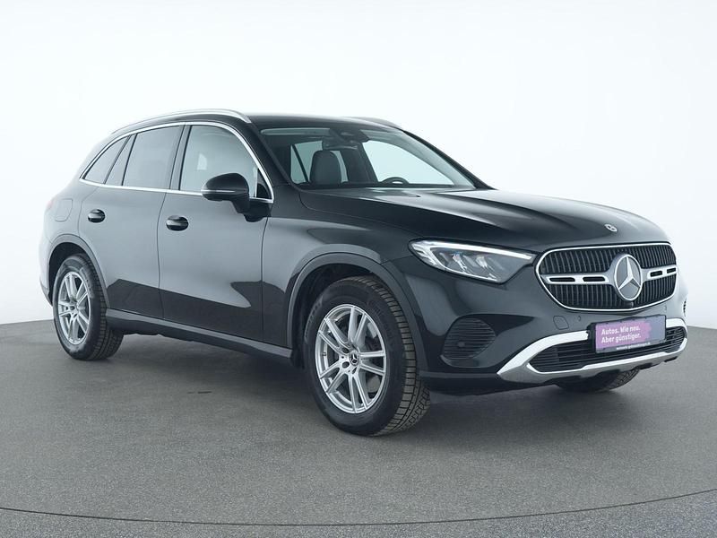 Gebraucht Mercedes GLC200 Avantgarde 227 PS (166 kW) 2024 Schwarz SUV