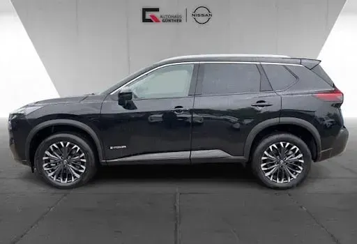 Neu Nissan X-Trail N-Connecta 204 PS (150 kW) 2026 Schwarz SUV