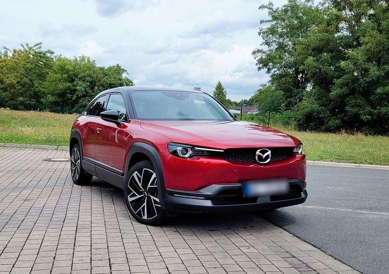 Rot Gebraucht 2021 Mazda MX30 Touring SUV | 15.199 € (Guter Preis) - Bild 1/4