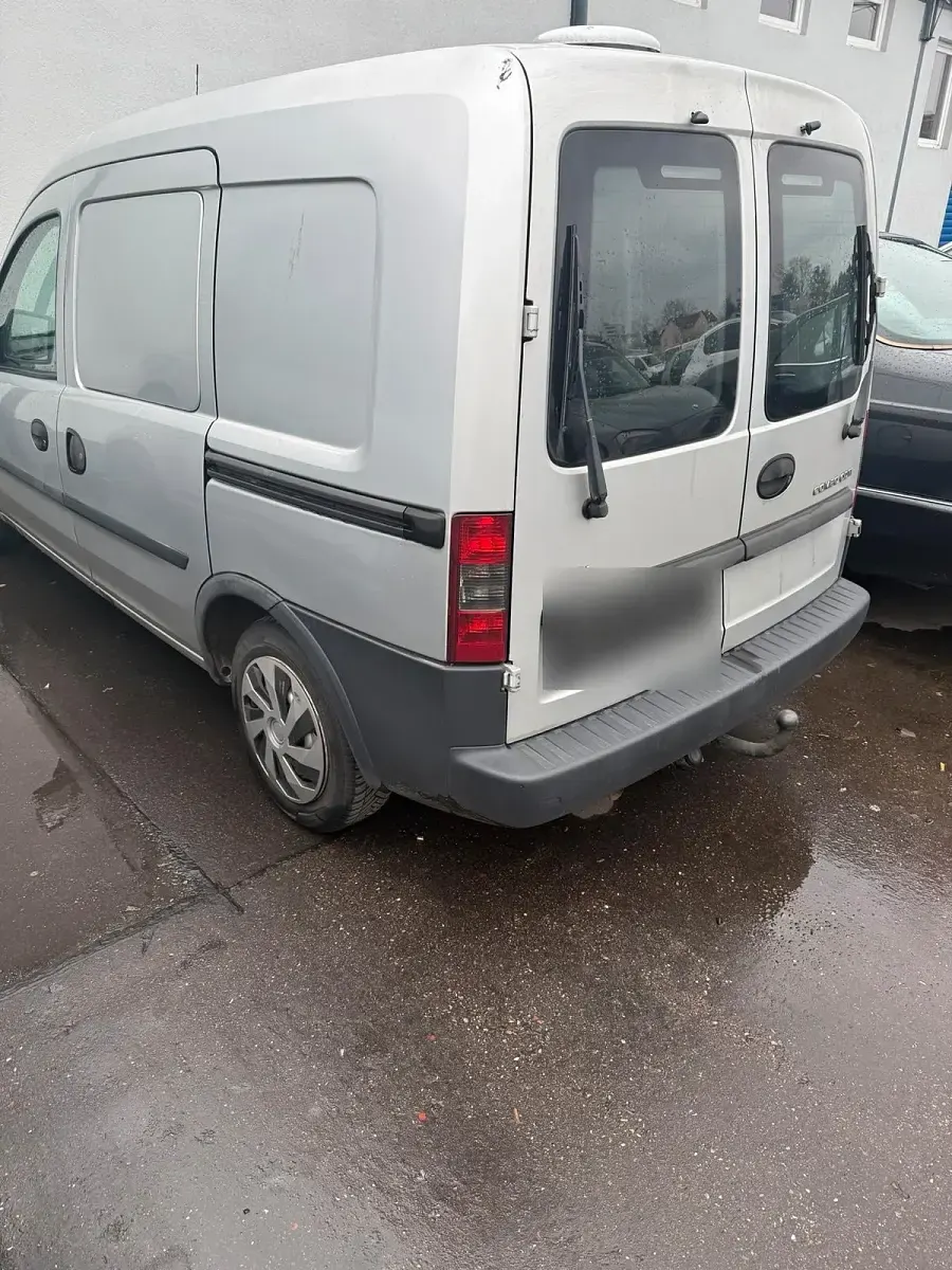 Gebraucht Opel Combo 60 PS (44 kW) 2008 Silber Van / Kleinbus