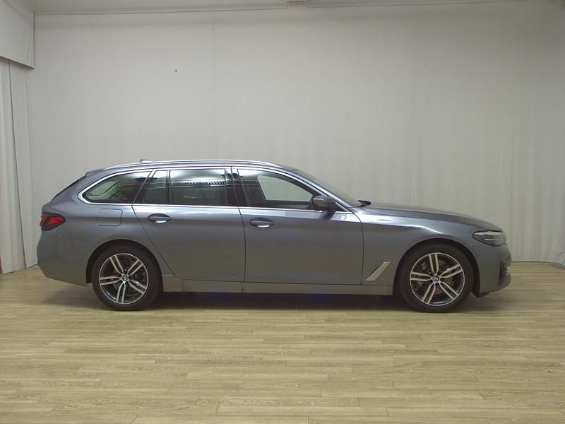 Gebraucht BMW 530e 292 PS (214 kW) 2021 Grau Kombi